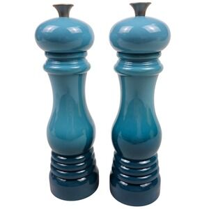 Le Creuset Salt and Pepper Mill Set 8" Acrylic Classic Teal Caribbean Blue Ombre